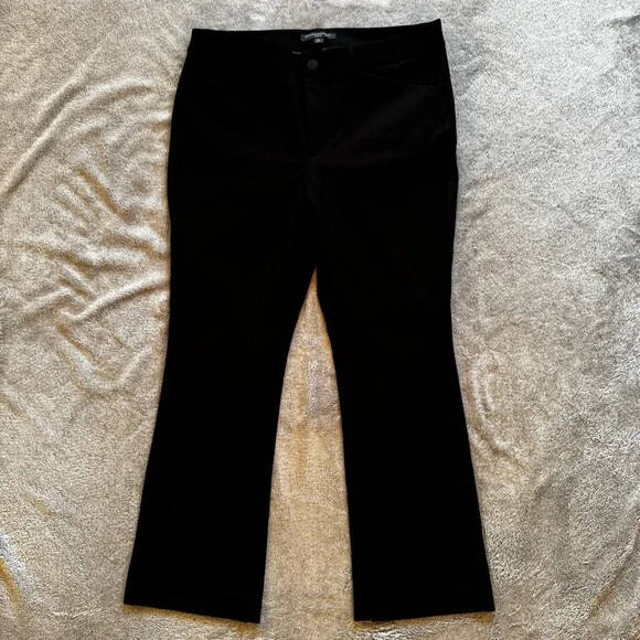 Banana Republic Petite Sloan Black Flare Pants - Cotton Blend - Size 10P - Picture 2 of 9